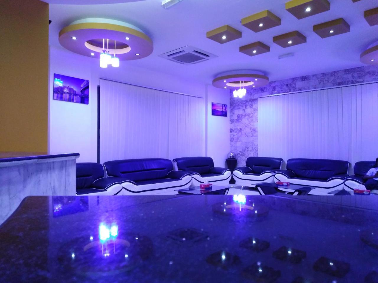 Al Mabila Hotel Seeb Exterior photo